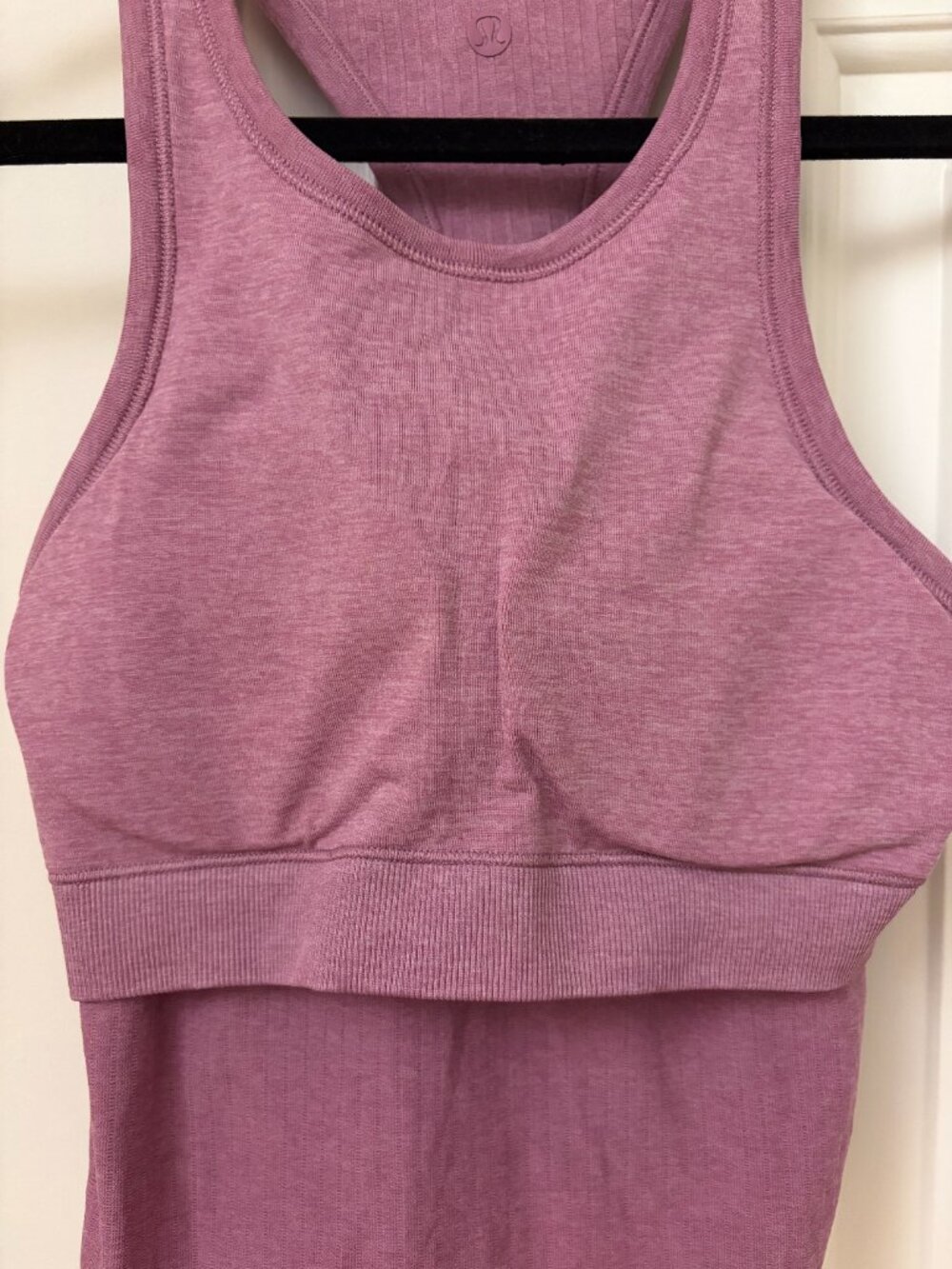 Lululemon Ebb to Street Cropped Racerback Tank Top - Size 4 - Picture 4 of 4
